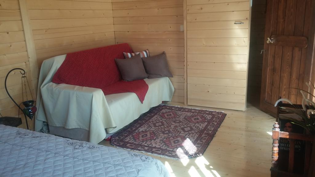 Liberta Guesthouse Seferihisar Rum bild